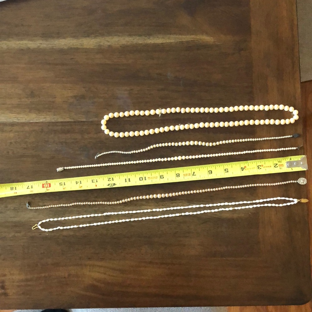 Lot of 5 costume pearl necklaces